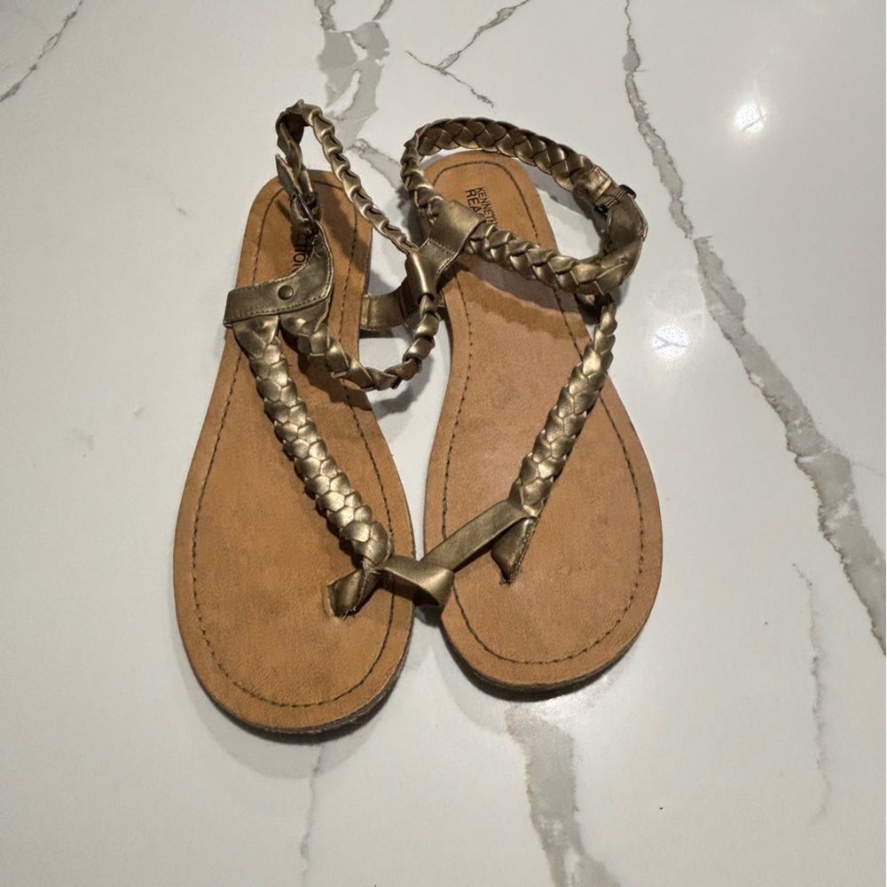 Kenneth Cole Reaction | Women’s Metallic Gold Braided Strappy Thong Sandals 9.5